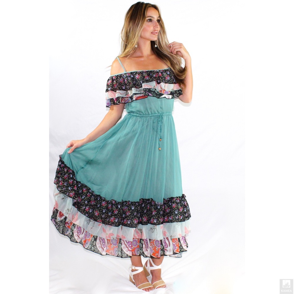 L’atiste Free spirit flowy deep sage midi dress